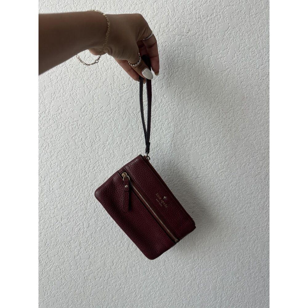 Kate Spade Cobble Hill Bee Burgundy Leather Wristlet